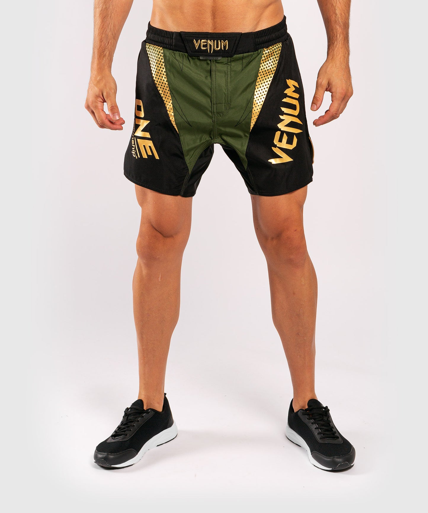 Venum x ONE FC Fightshorts - Khaki/Gold