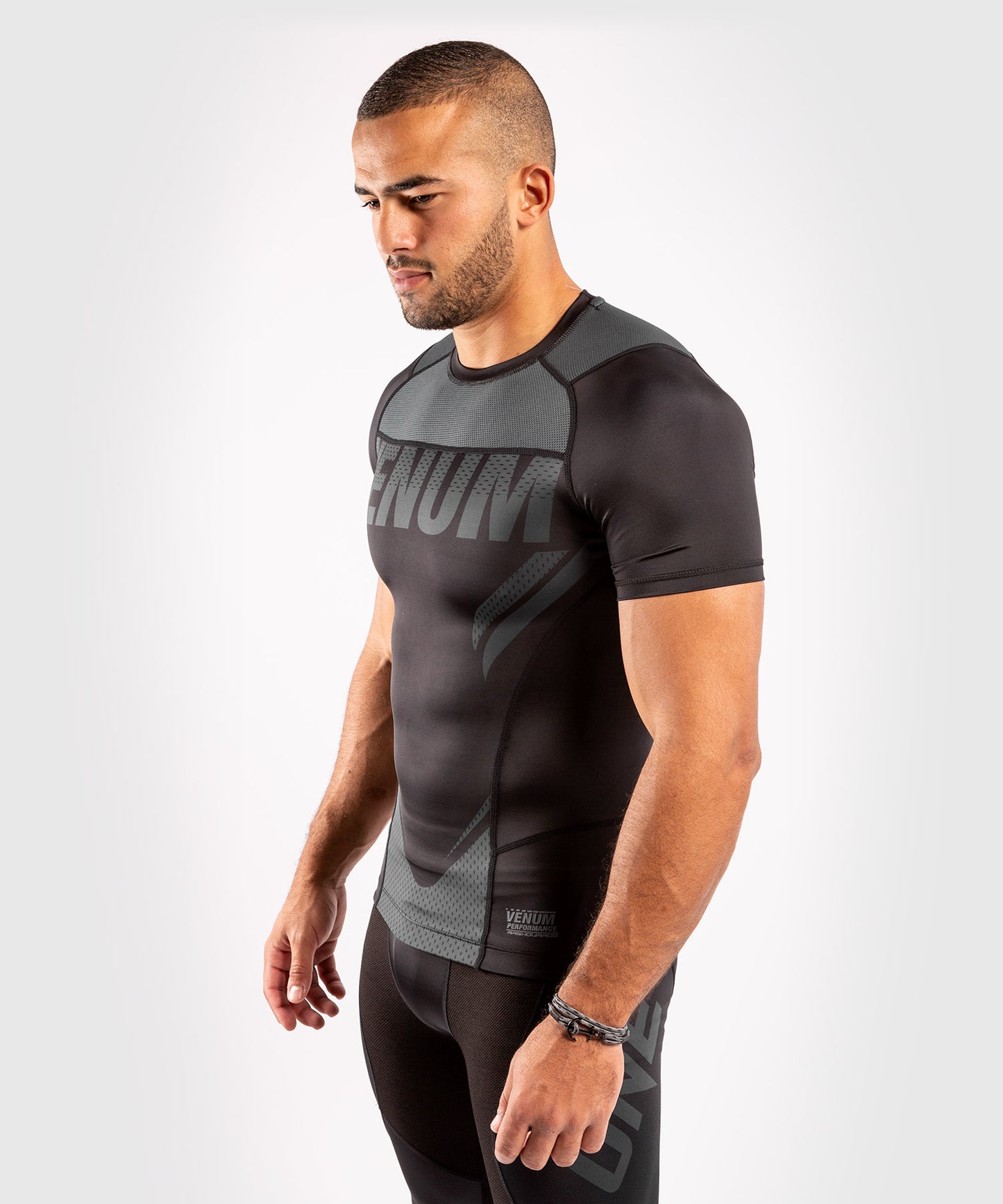 Venum ONE FC Impact Rashguard - short sleeves - Black/Black