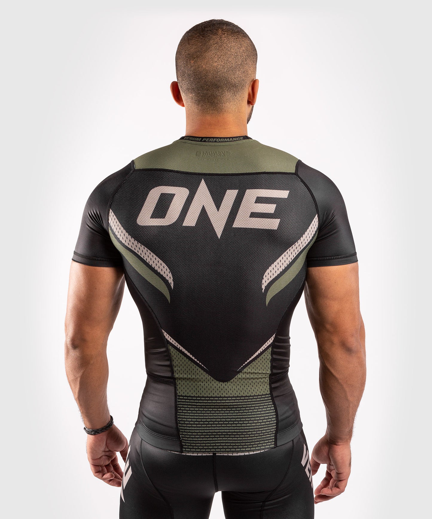 Venum ONE FC Impact Rashguard - short sleeves - Black/Khaki