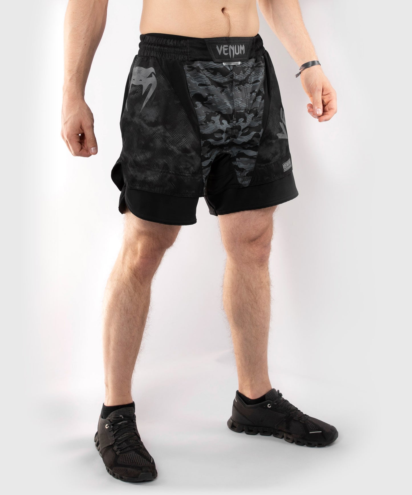 Venum Defender Fightshort - Dark camo
