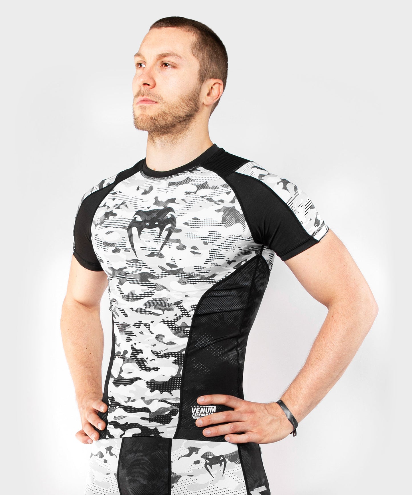 Venum Defender Short Sleeve Rashguard - Urban Camo
