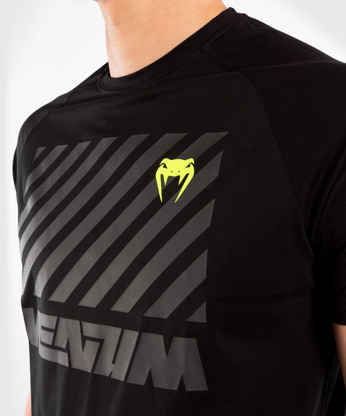Venum Stripes T-shirt - Black