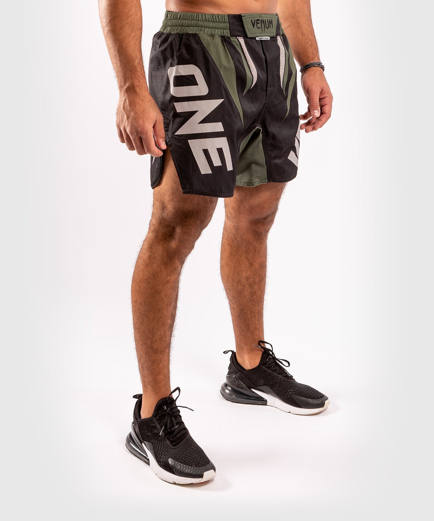 Venum ONE FC Impact Fightshorts - Black/Khaki