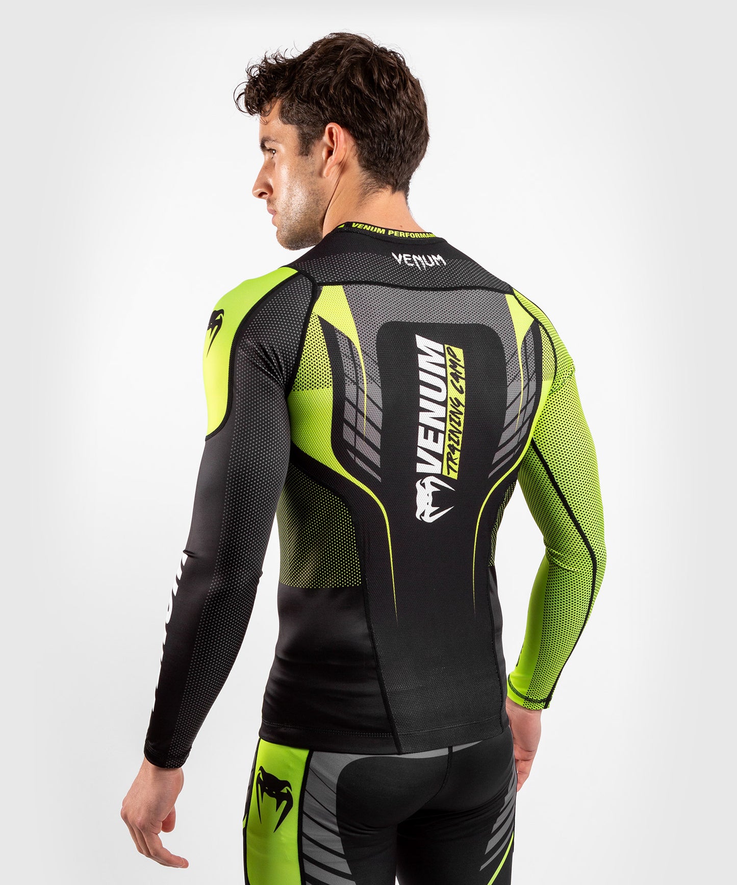 Venum Training Camp 3.0 Rashguard - Long Sleeves