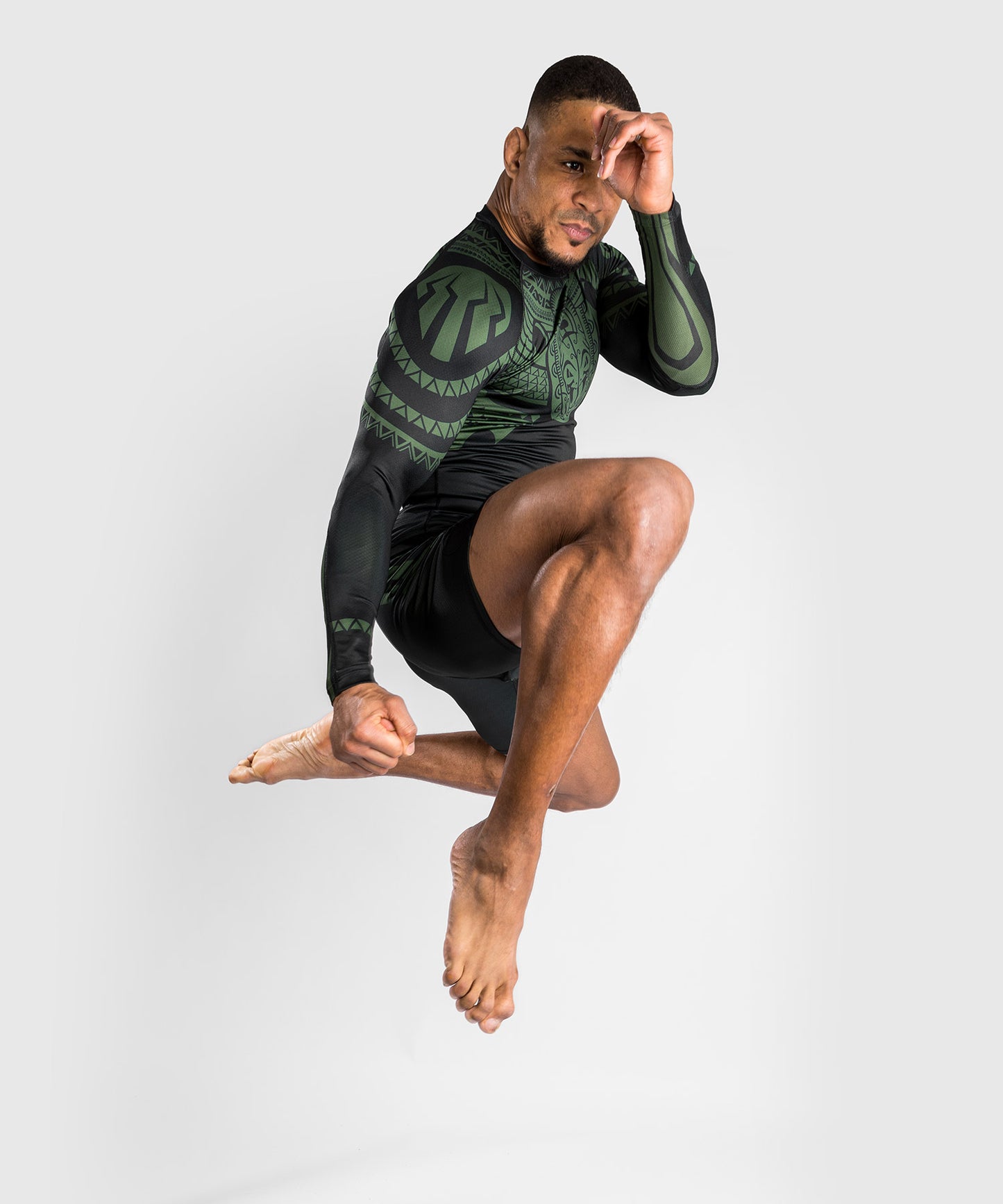 Venum Nakahi Rashguard - Long Sleeves - Black/Khaki
